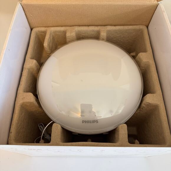 Philips Wake-Up Light Sunrise Alarm Colored Simulation Lamp w/ Natural Sounds - Picture 15 of 16